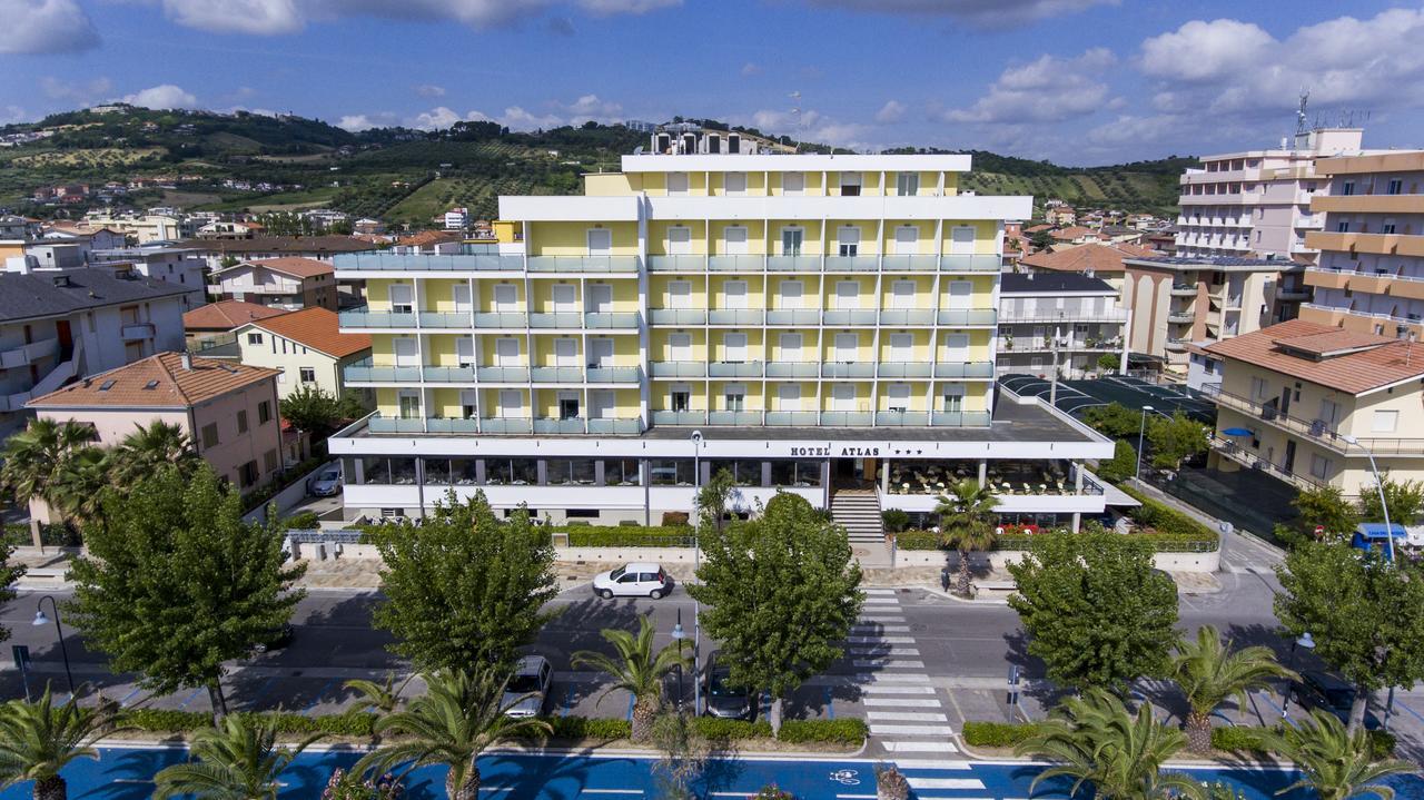 Hotel Atlas Alba Adriatica Kültér fotó
